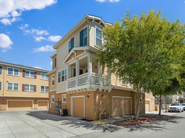 641 Turnbuckle Drive 1701, Redwood City CA 94063