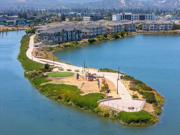 641 Turnbuckle Drive 1701, Redwood City CA 94063