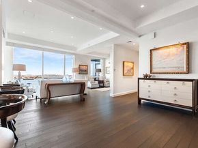 22 Liberty Dr 11C, Boston MA 02210