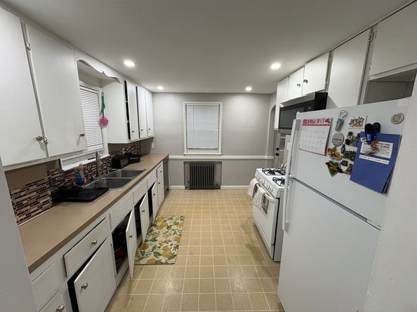 220 West, Boston MA 02136