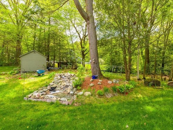 16 Gilbert Way, Millbury MA 01527