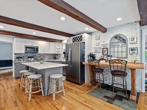 16 Gilbert Way, Millbury MA 01527