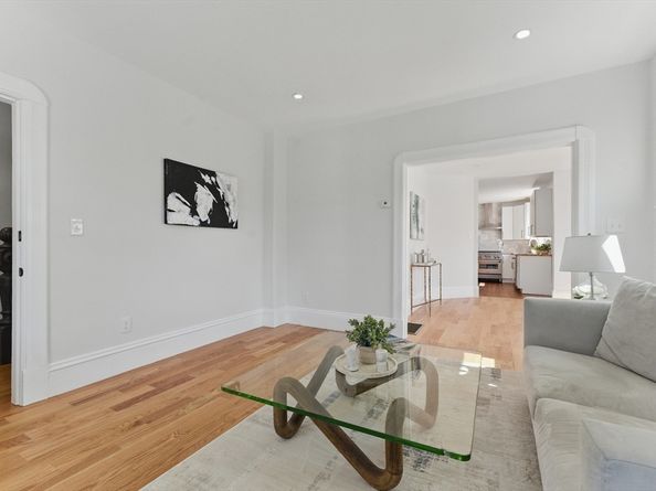 80 Shirley St, Winthrop MA 02152
