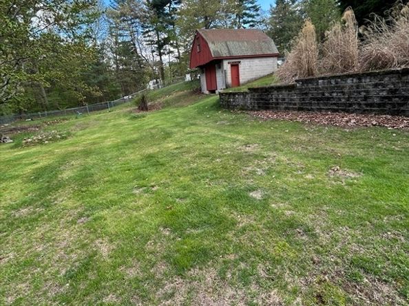 30 Crimson Rd, Billerica MA 01821
