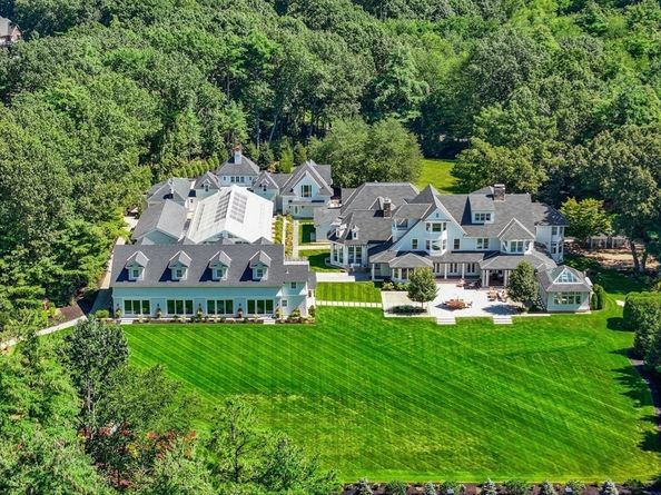 210 Monument Farm Road, Concord MA 01742