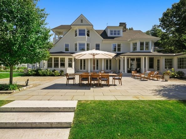210 Monument Farm Road, Concord MA 01742