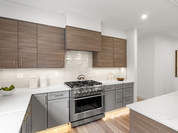 757 Washington St 2, Brookline MA 02446