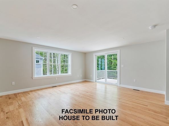 20 Pat Rose Way, Rockland MA 02370