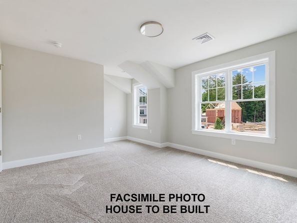 20 Pat Rose Way, Rockland MA 02370