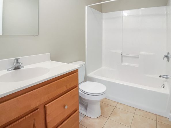 18 Alden Dr 3, Berlin MA 01503