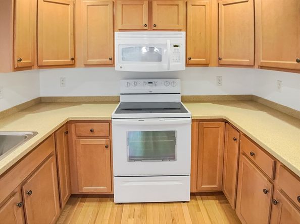 18 Alden Dr 3, Berlin MA 01503