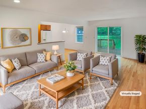 18 Alden Dr 3, Berlin MA 01503