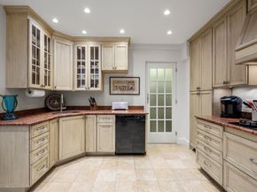 274 Beacon Street 7F, Boston MA 02116