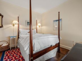 274 Beacon Street 7F, Boston MA 02116