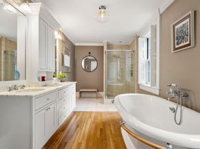 14 Pinckney Street, Boston MA 02114