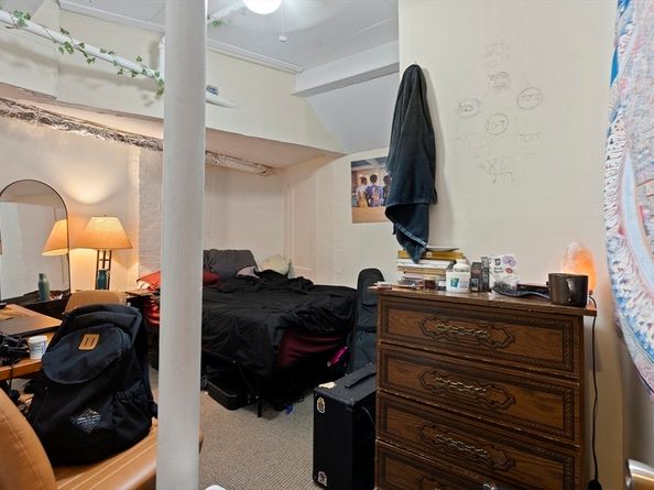 63 Park Dr. 63, Boston MA 02215
