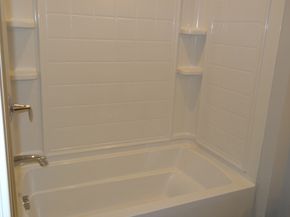 2 Inwood Drive 1010, Woburn MA 01801