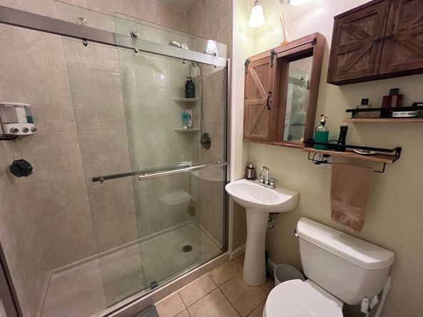 37 Mt Vernon 1R, Boston MA 02125