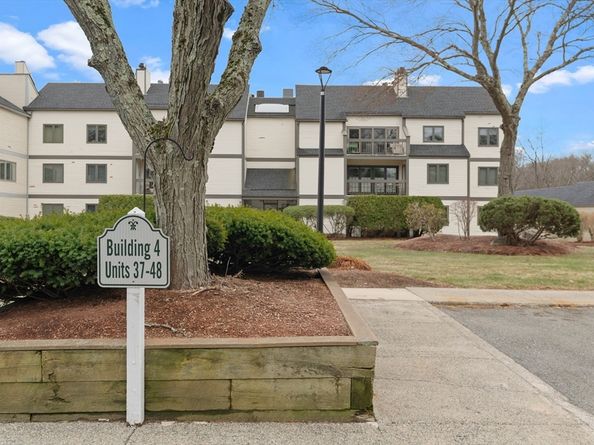 1100 Salem Street 46, Lynnfield MA 01940