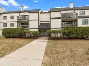 1100 Salem Street 46, Lynnfield MA 01940