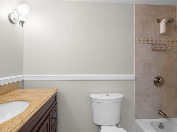 1100 Salem Street 46, Lynnfield MA 01940