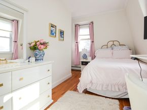 658 East 6th 3, Boston MA 02127
