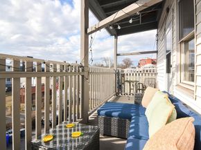658 East 6th 3, Boston MA 02127
