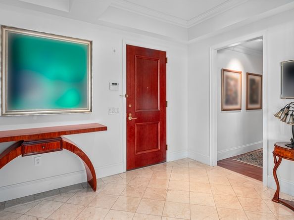 2 Avery Street 21E, Boston MA 02111