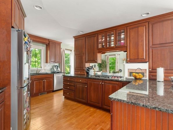 93 Adams St, Lexington MA 02420