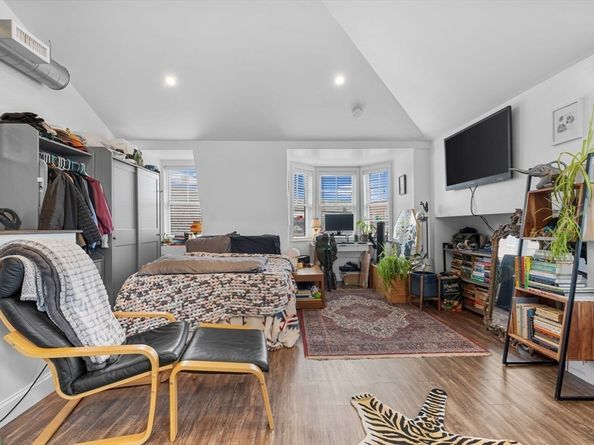 103-105 Broadway, Chelsea MA 02150