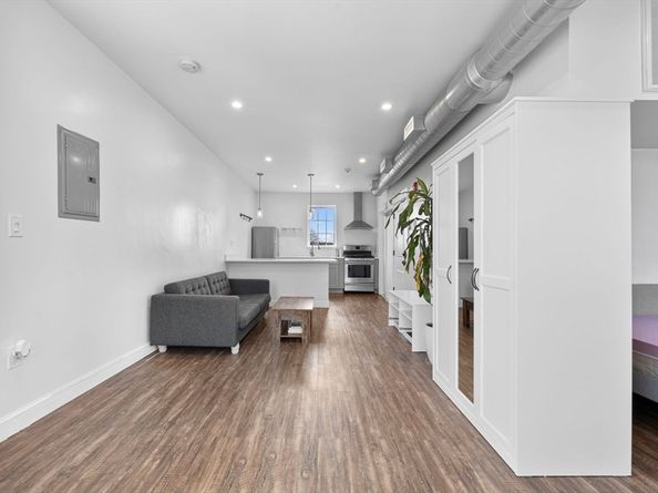 103-105 Broadway, Chelsea MA 02150