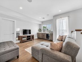 10 Sydney St 7, Boston MA 02125