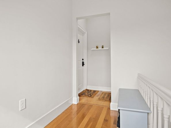 35 Somerset Ave 6, Winthrop MA 02152