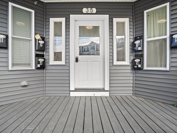 35 Somerset Ave 6, Winthrop MA 02152