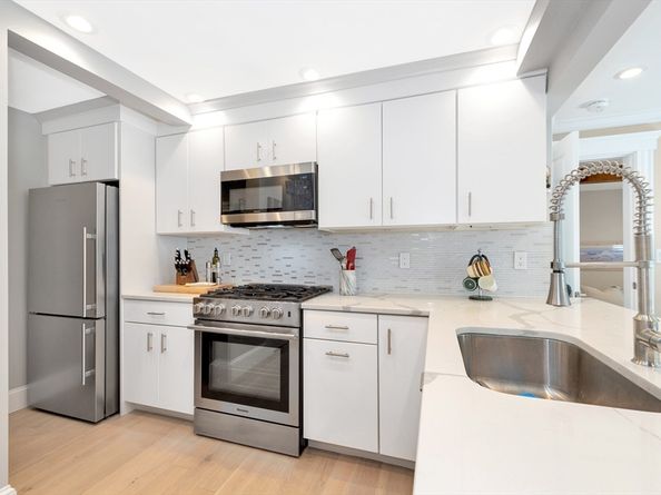 600 Shirley Street 3, Winthrop MA 02152