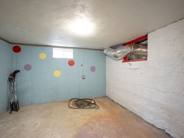 15 California Ave, Milton MA 02186