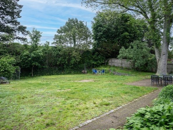 15 California Ave, Milton MA 02186
