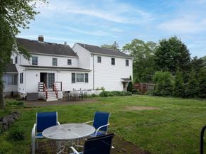 15 California Ave, Milton MA 02186