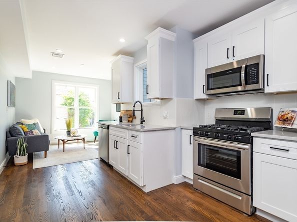 221 Paris Street 1, Boston MA 02128