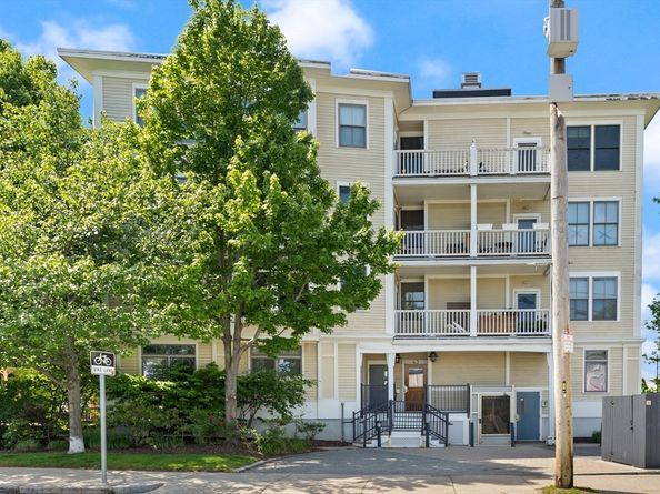 43 Park Street 15, Somerville MA 02143