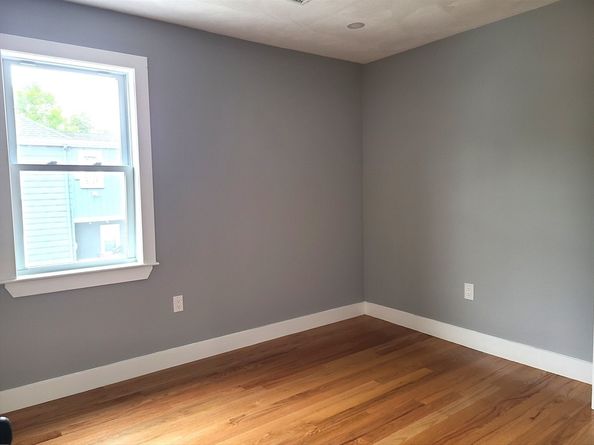 54 Federal St, Weymouth MA 02188