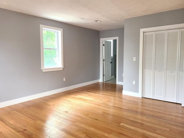 54 Federal St, Weymouth MA 02188
