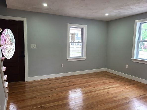 54 Federal St, Weymouth MA 02188