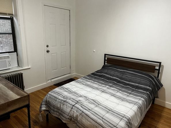 21 Park Vale Ave 2, Boston MA 02134