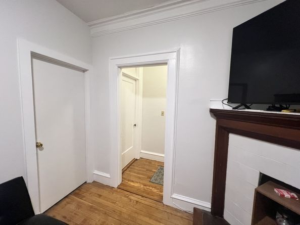 21 Park Vale Ave 2, Boston MA 02134