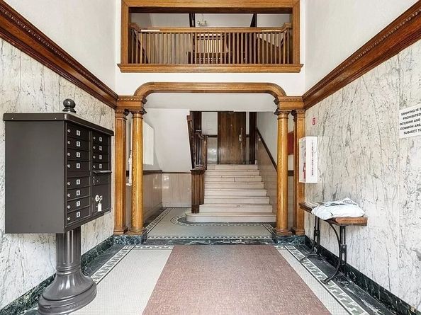21 Park Vale Ave 2, Boston MA 02134