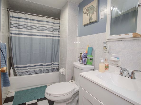 39 Huntington St, Brockton MA 02301