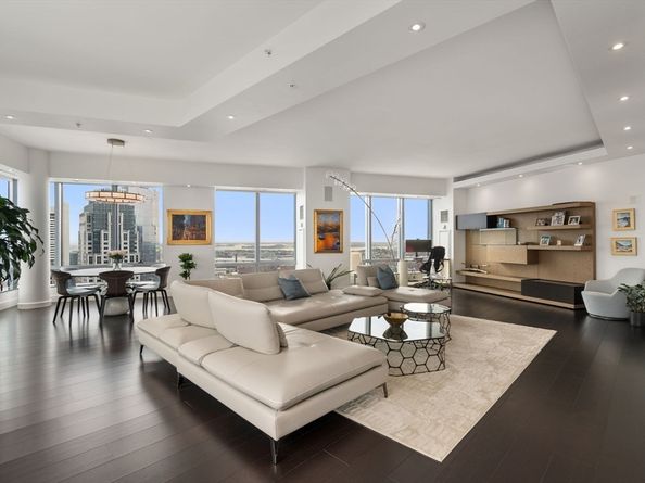 1 Avery PH2B, Boston MA 02111