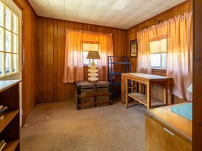 15 Roath St, Worcester MA 01604