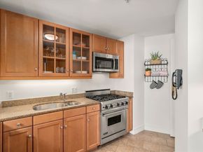 1 Avery Street 16G, Boston MA 02111